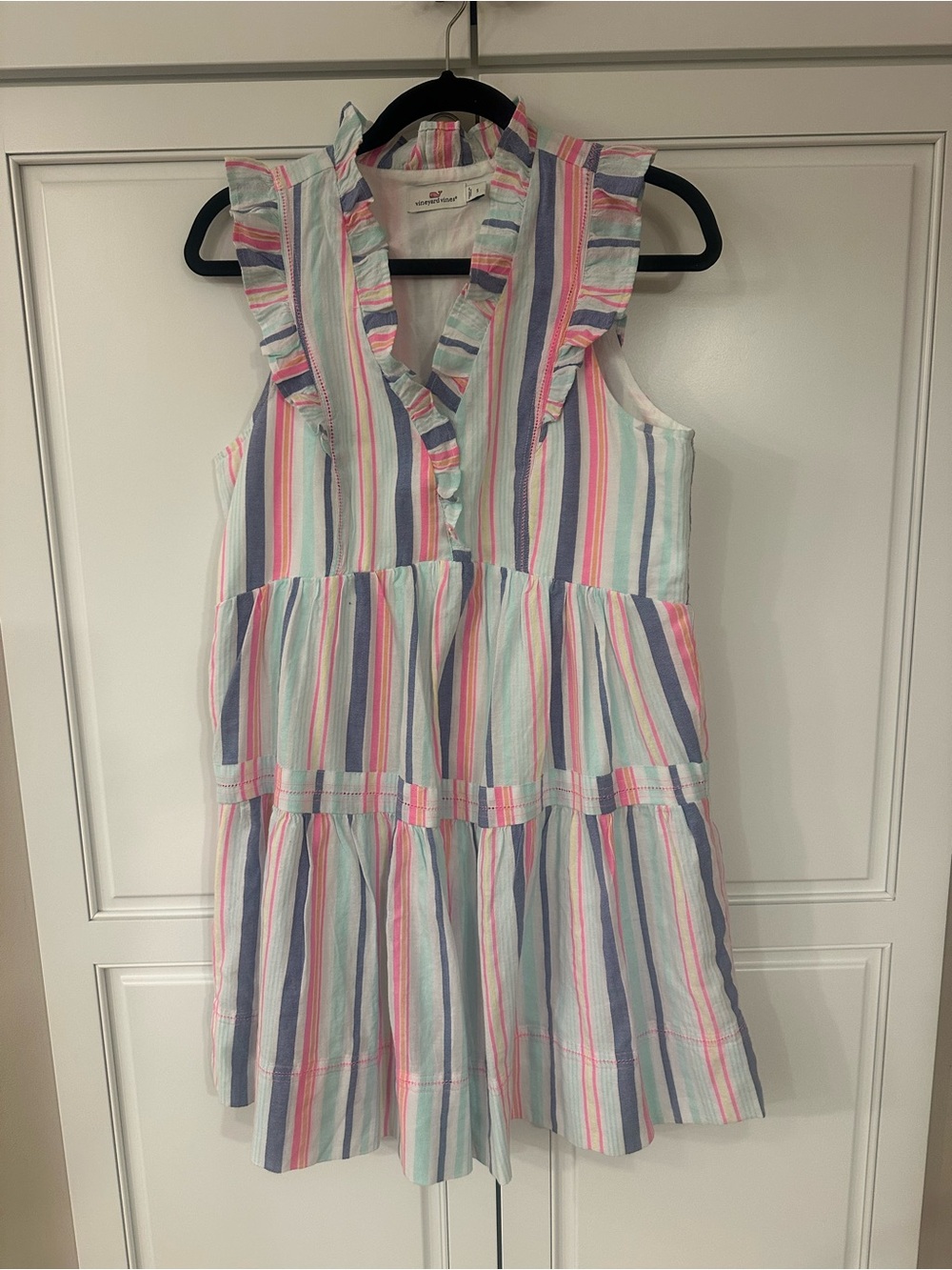 Vineyard Vines Multicolor Striped ladies summer striped dress. Size small